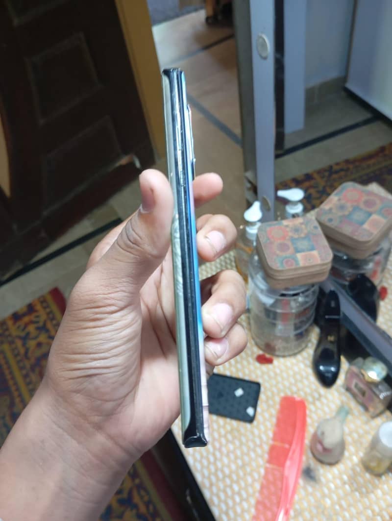 Motorola Edge Plus 5