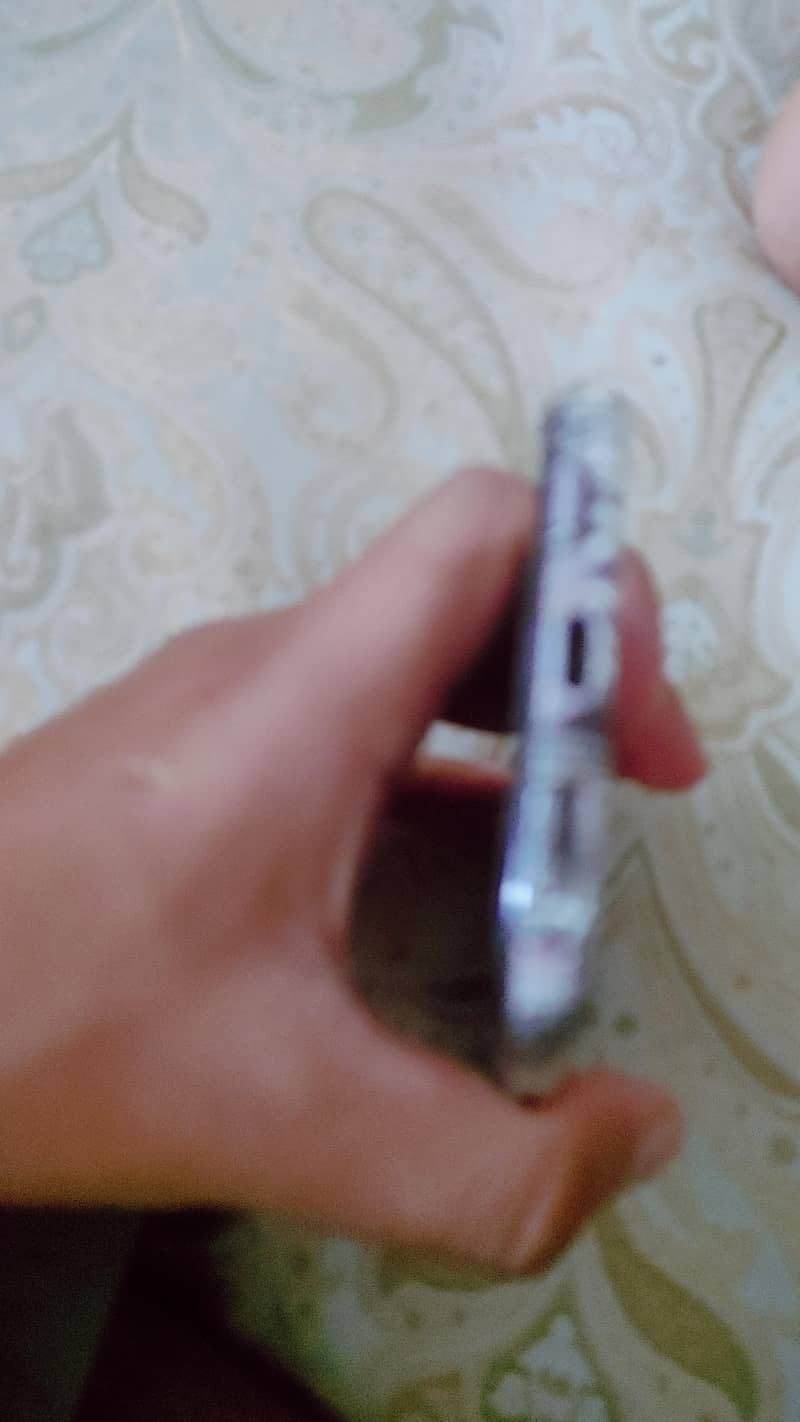 Google Pixel 4a 5G 4