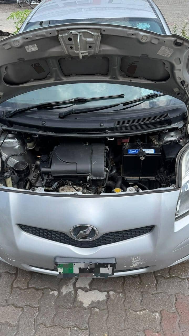 Toyota Vitz 2012 2