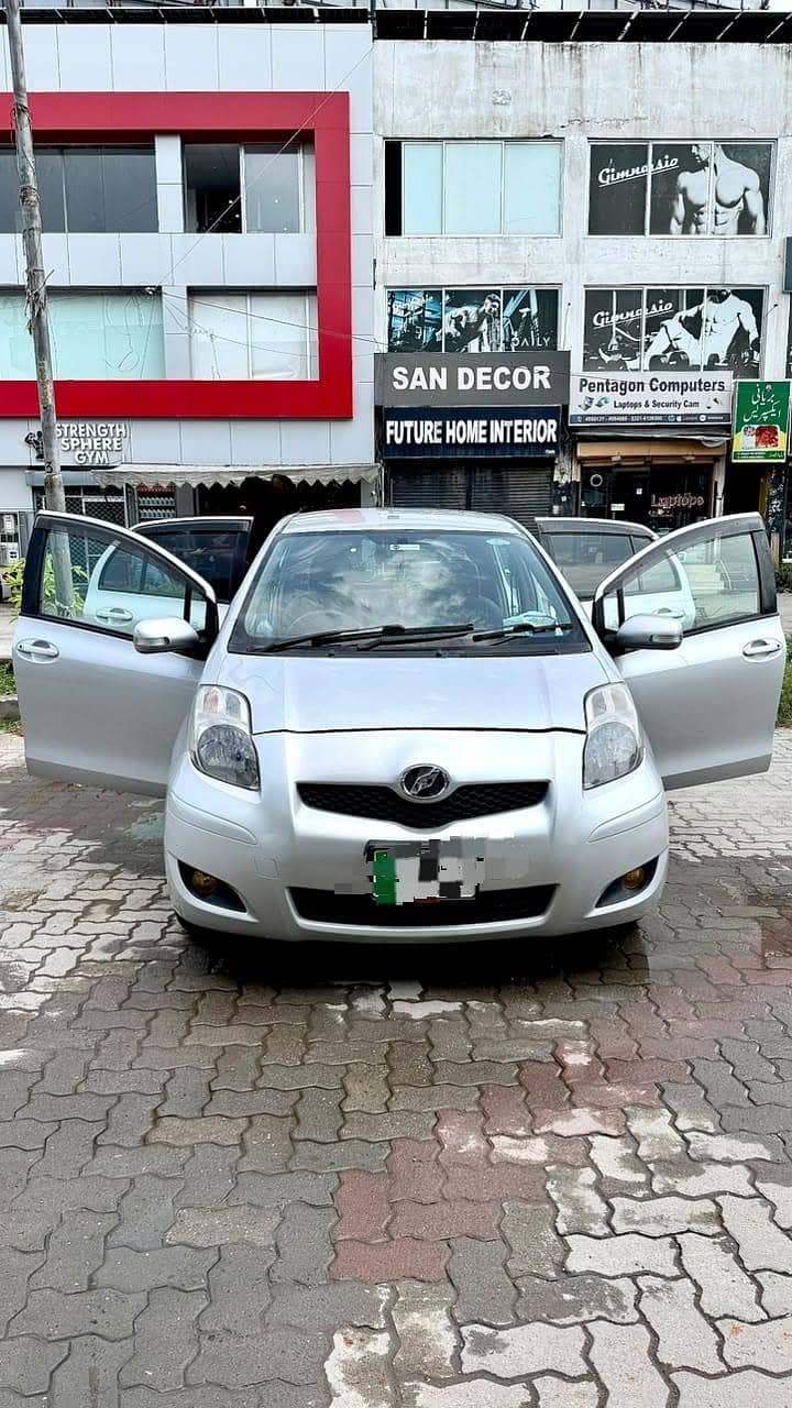 Toyota Vitz 2012 12