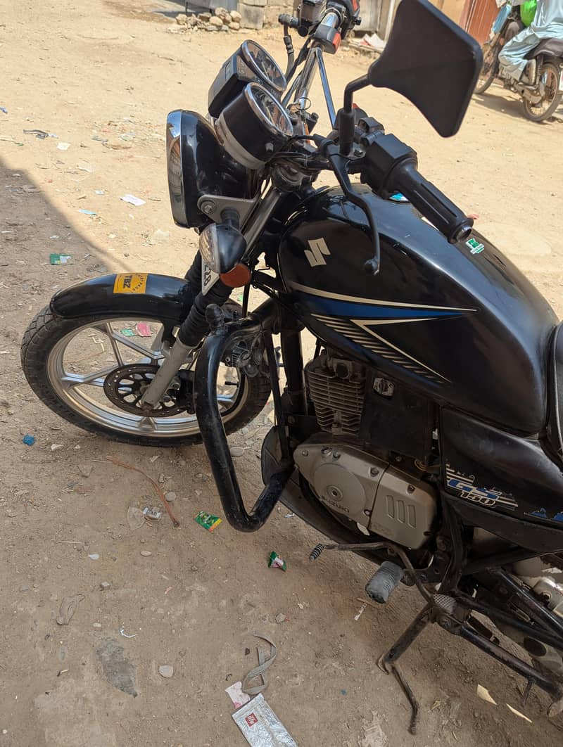 SUZUKI GS 150 2