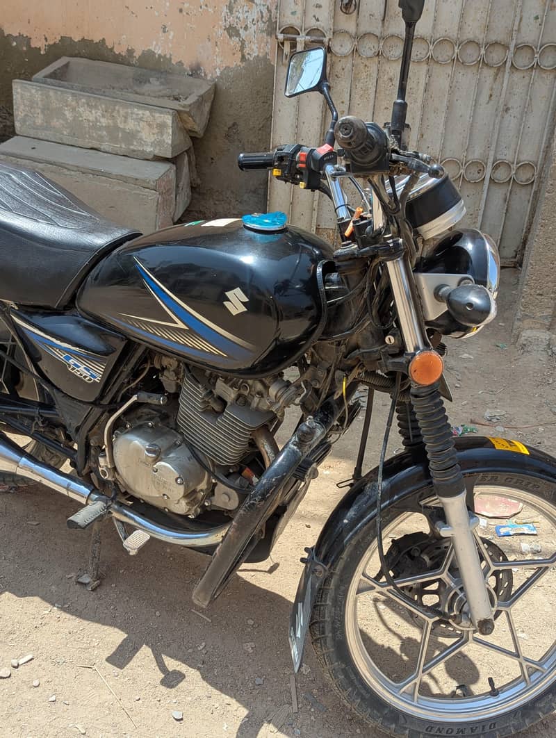 SUZUKI GS 150 7