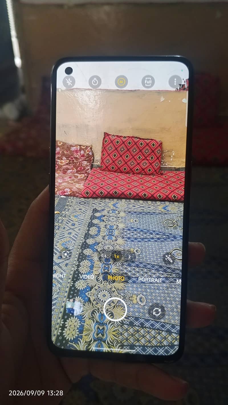 OPPO Reno6 7