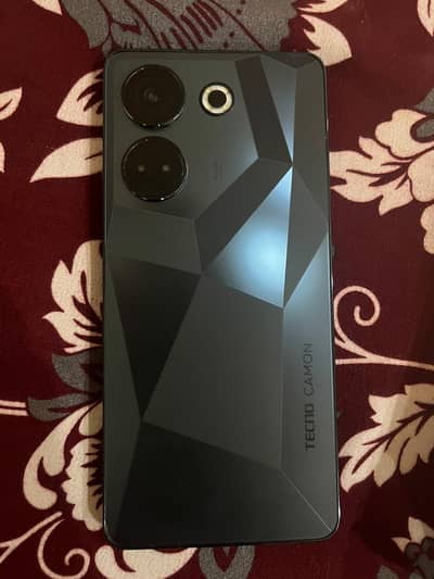 Tecno CAMON 20