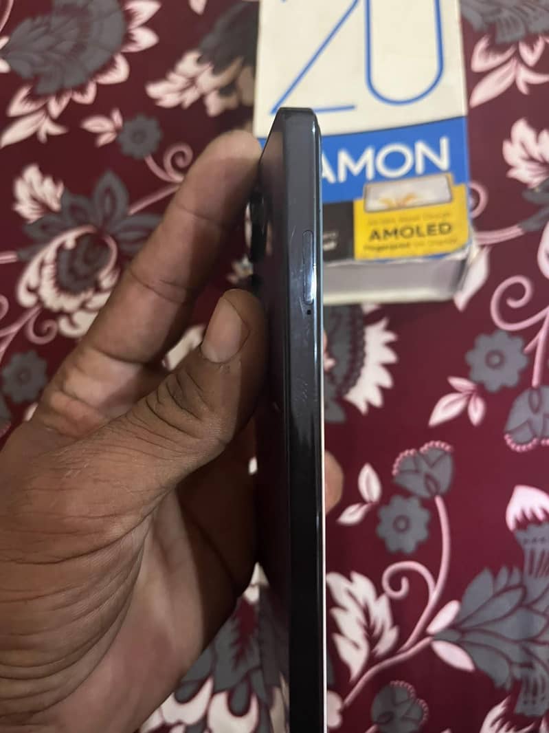 Tecno CAMON 20 5