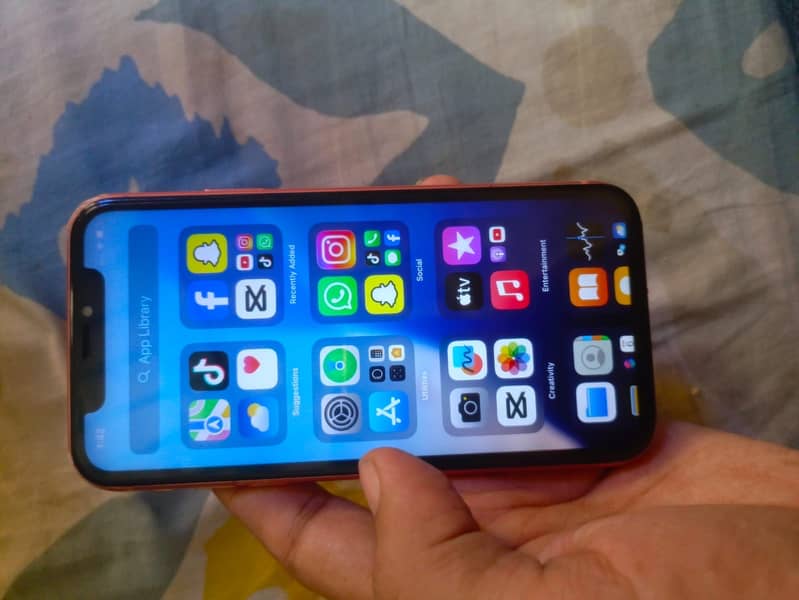 Apple iPhone XR 2