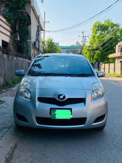 Toyota Vitz 2010