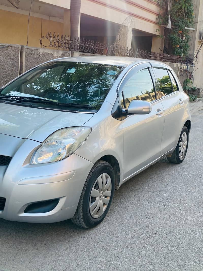Toyota Vitz 2010 4