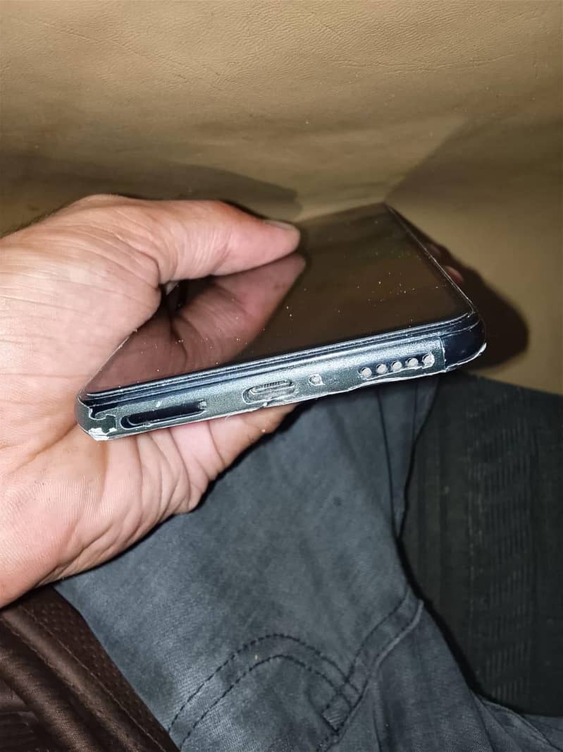 Xiaomi Poco F3 1