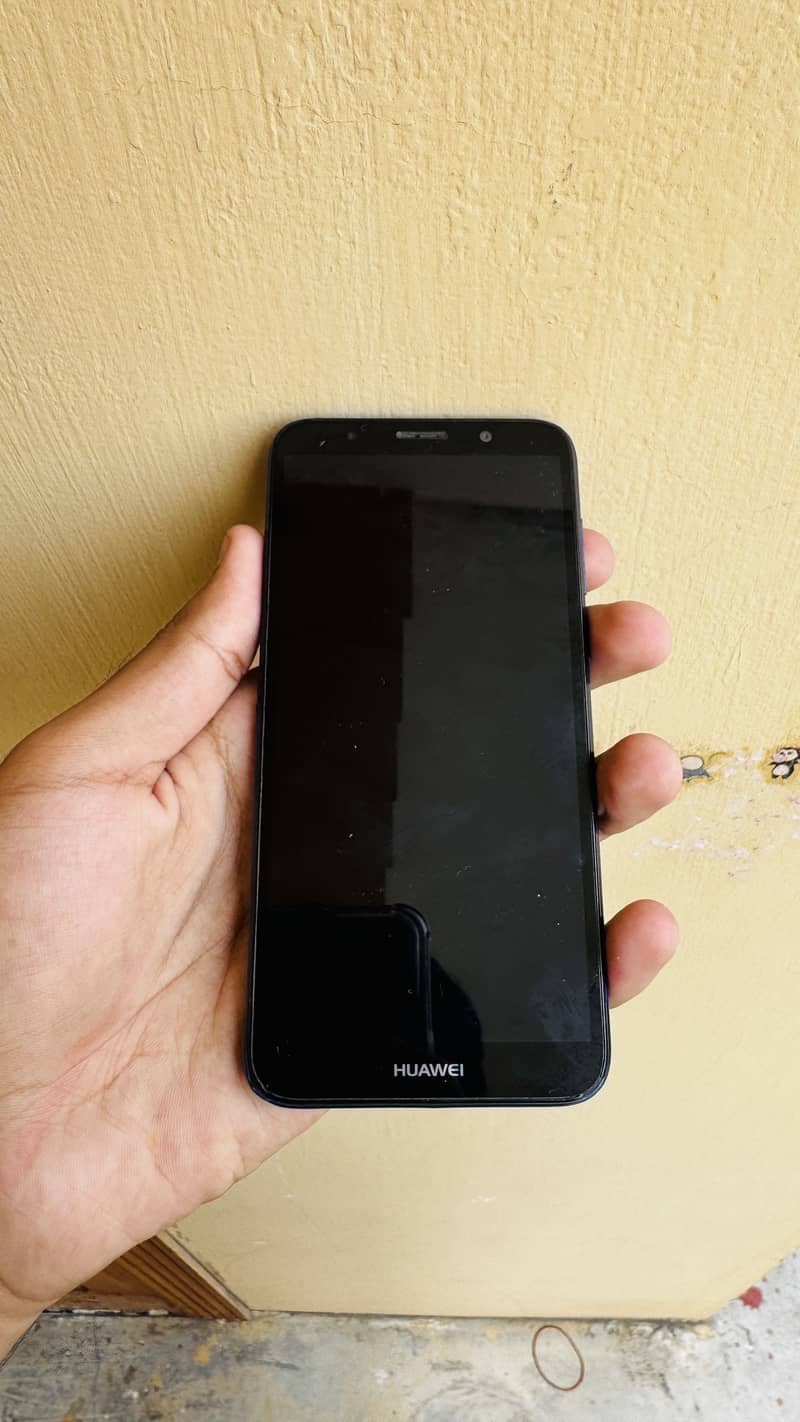 Huawei Y5 Lite 0