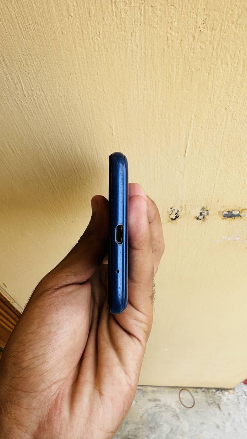 Huawei Y5 Lite 4
