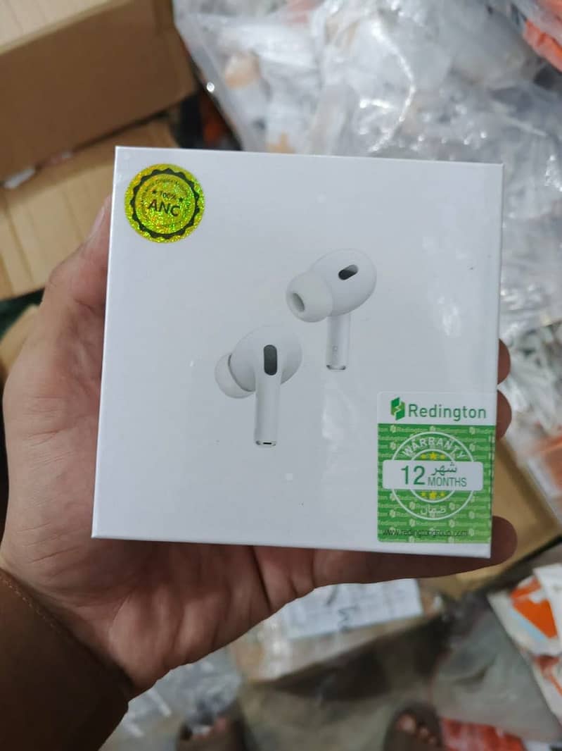 Pro 2 Earbuds 2