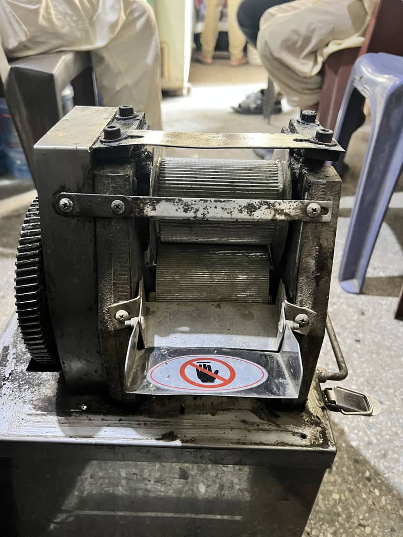 Juice machine sugarcane 1