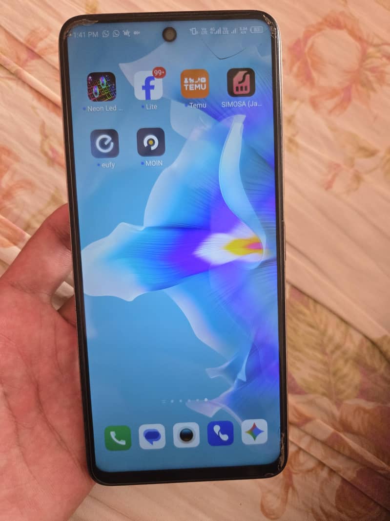 Tecno Camon 18P  8/128 6