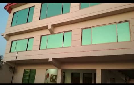 Luxury One Bedroom Attached Bath Tv Lounge Kitchen Reasonable Rent