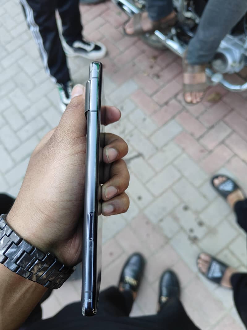 Google Pixel 7 Pro 4
