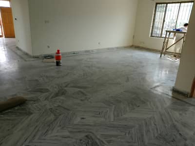 Kanal Upper Portion 4 Bedroom TV Lounge Servant Quarter Available For Rent