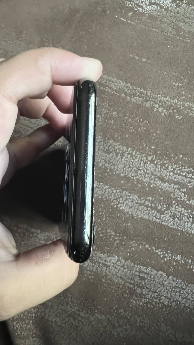 Apple iPhone X 1