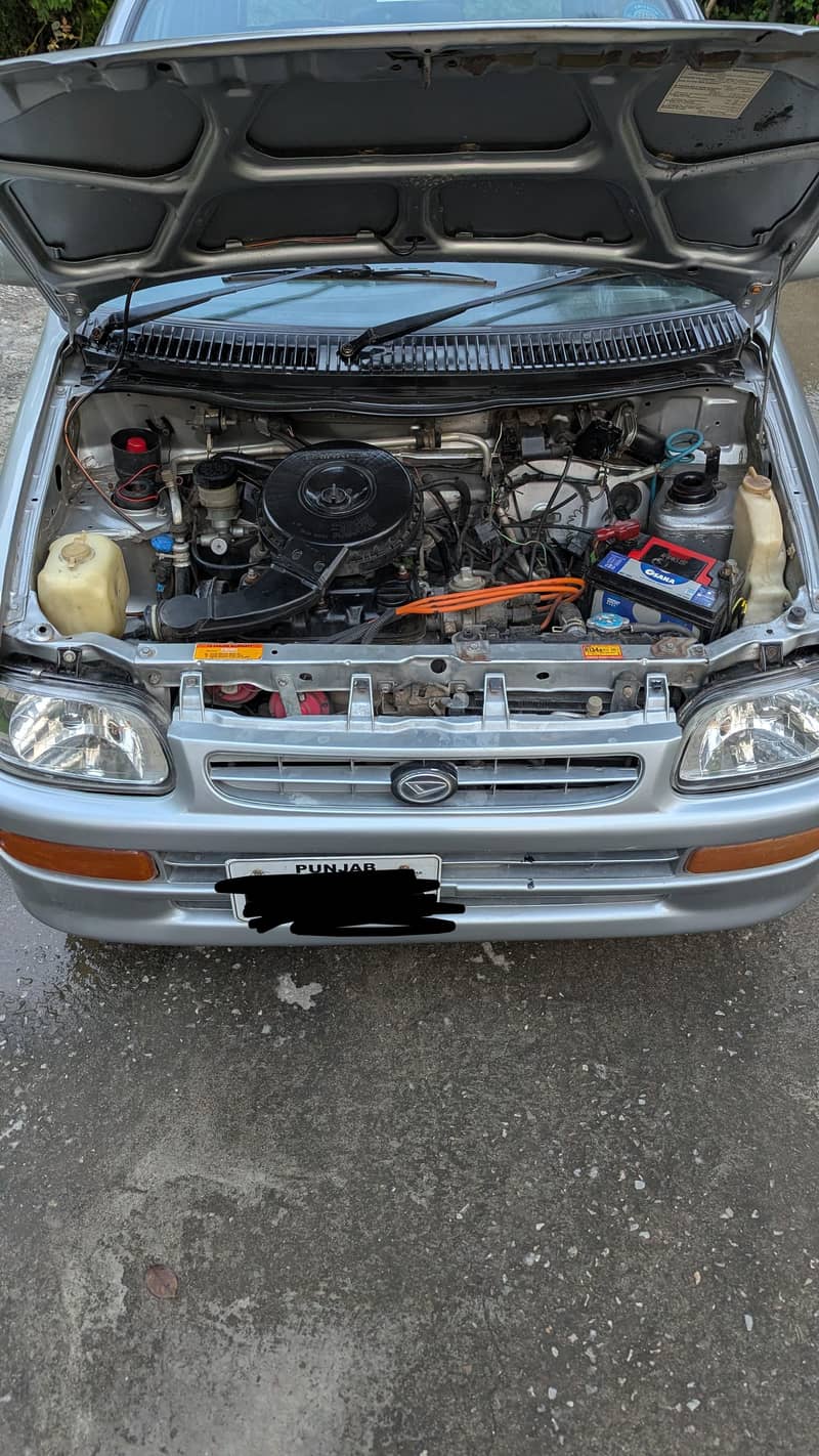 Daihatsu Cuore 2011 8