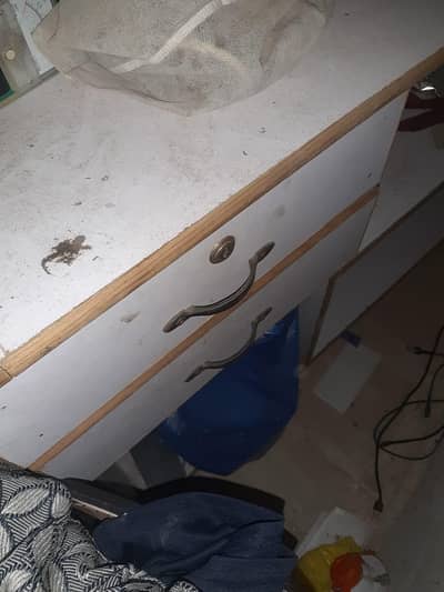 Shop Counter /  with 4 Drawers
