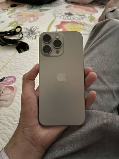 Apple iPhone 15 Pro Max