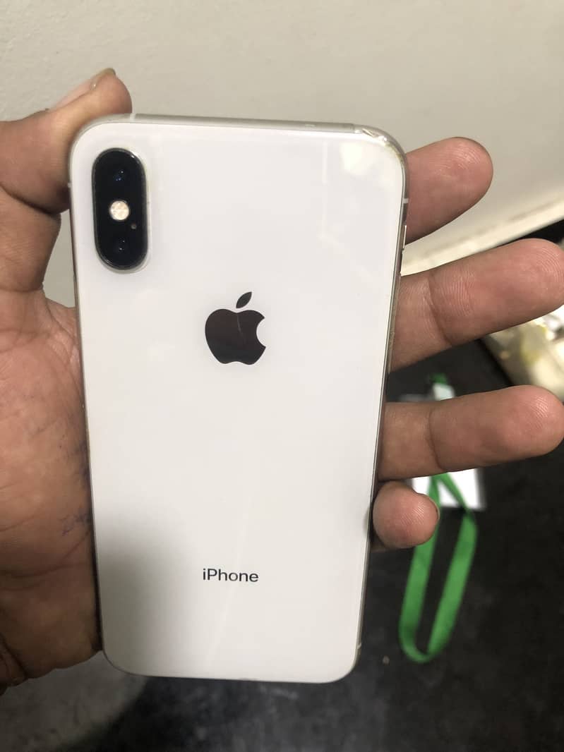 Apple iPhone XS 3