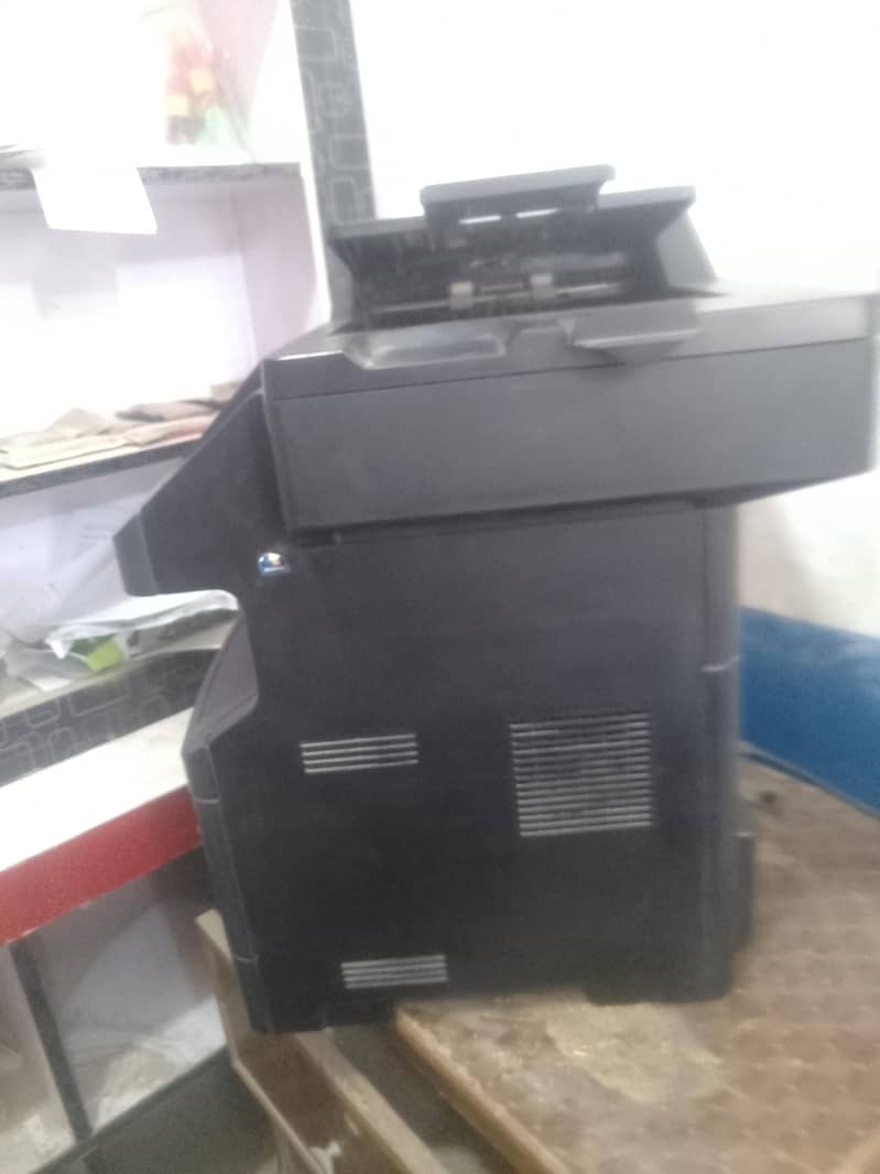 Dell Multifunction Laser Printer 3333dn Excellent Condition 10