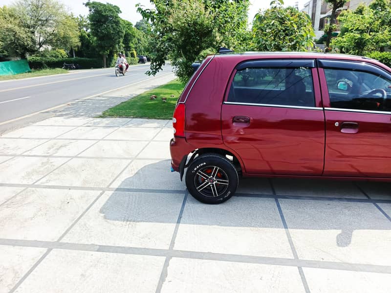 2011 Alto Automatic(660cc engine)power steering/window. 4