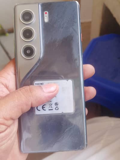 Tecno CAMON 40 Pro 8gb 256 GB