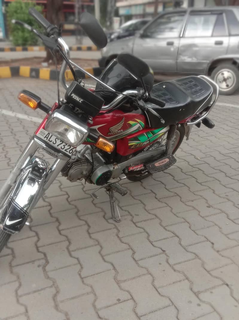 Honda CD 70 Model_2022 1