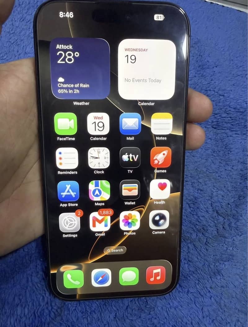 Apple iPhone 16 Pro Max 2