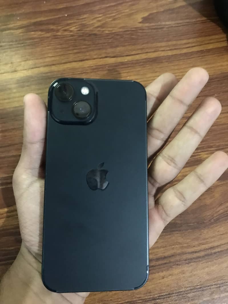 Apple iPhone 13 2