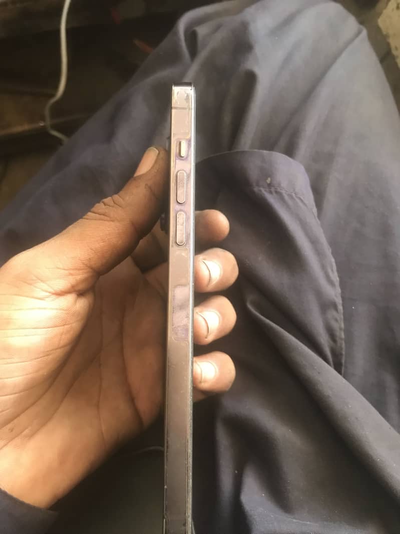 Apple iPhone 14 Pro Max 5