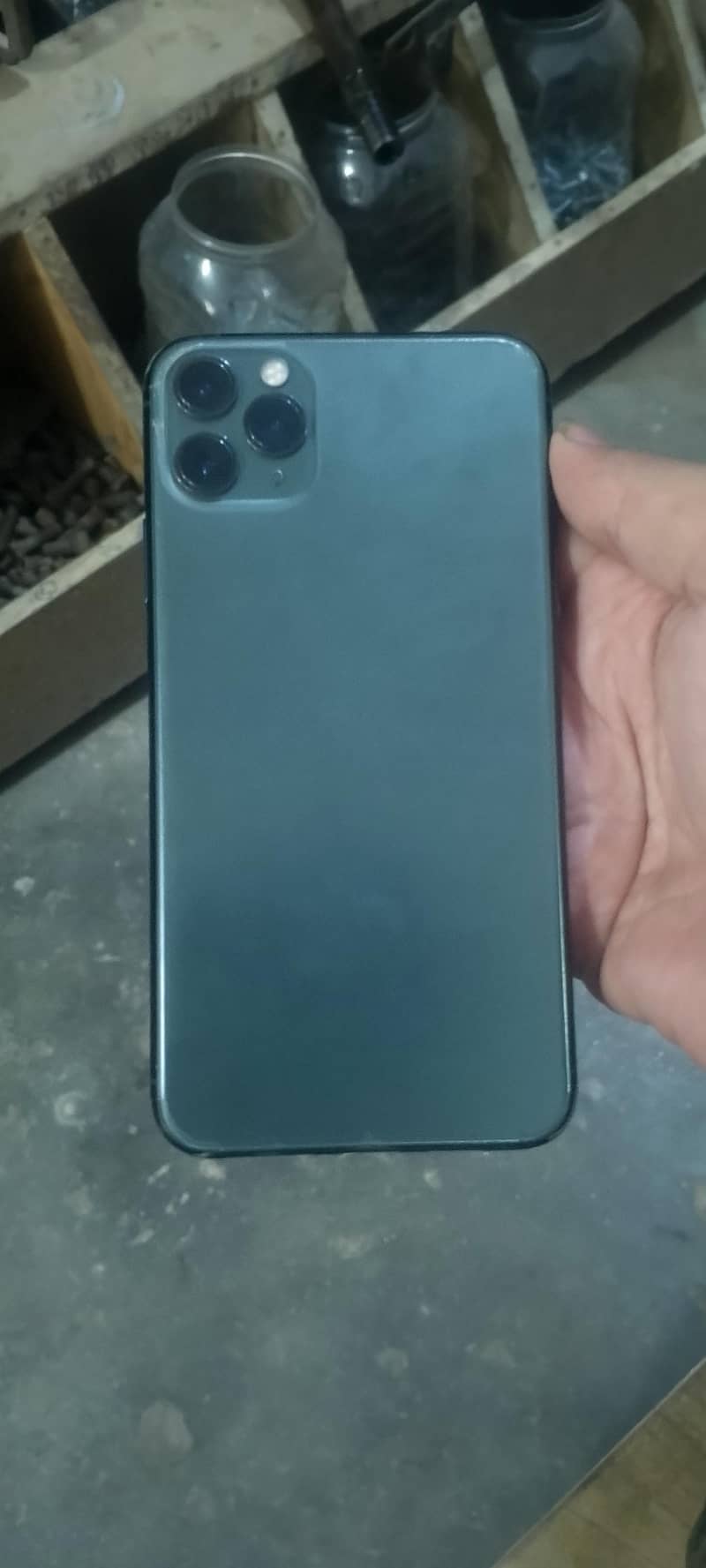 Apple iPhone 11 Pro Max 2
