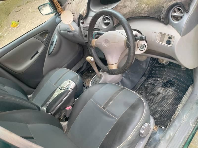 Toyota Platz 2002 10