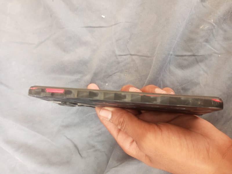 Tecno Spark 10 Pro 5