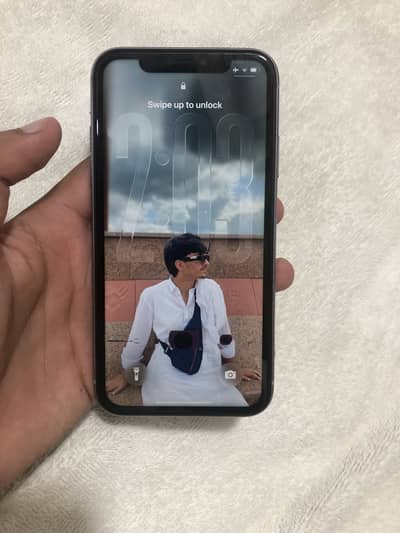 Apple iPhone 11