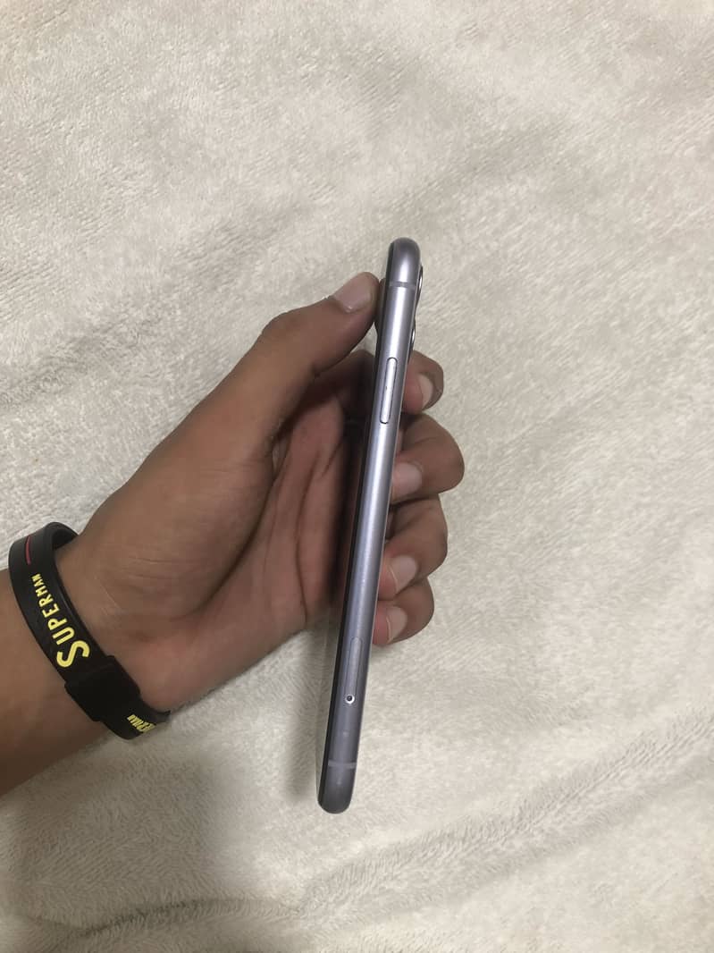 Apple iPhone 11 1