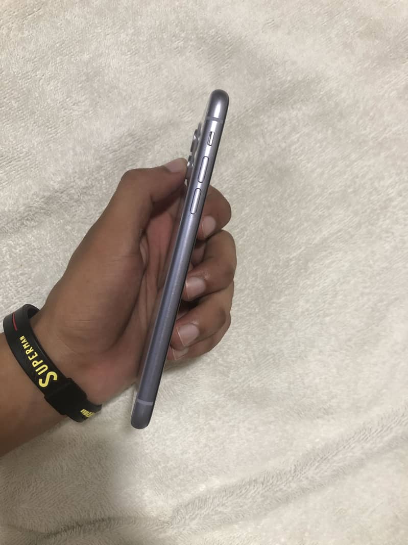 Apple iPhone 11 2
