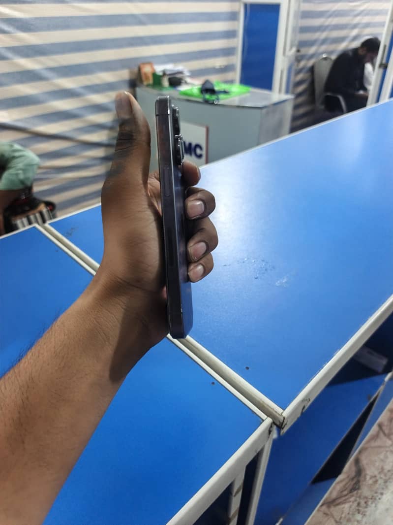 Apple iPhone 14 Pro 3