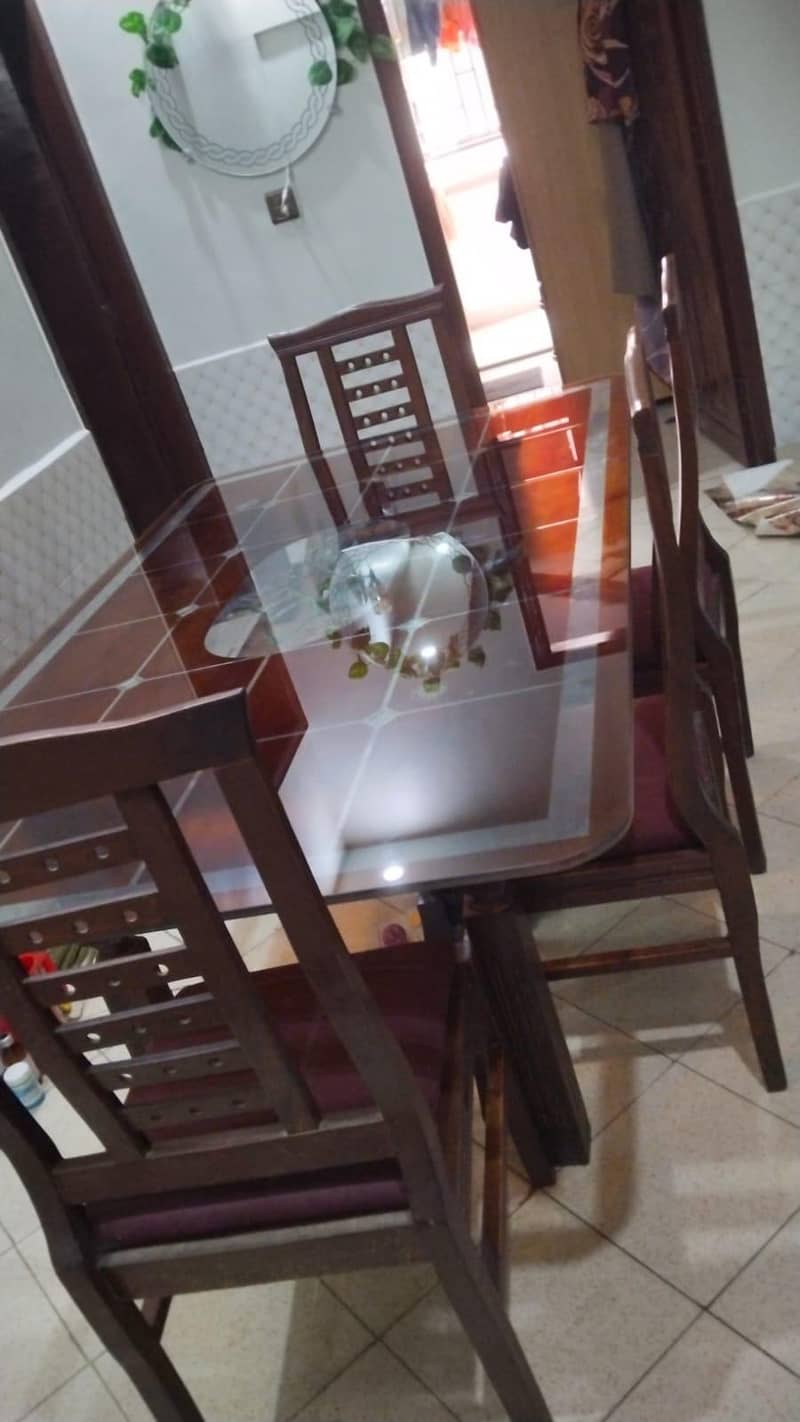 Selling my dining table 5
