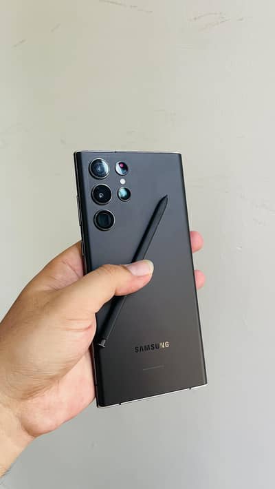 Samsung Galaxy S22 Ultra – 256GB | 8GB RAM | Non-PTA