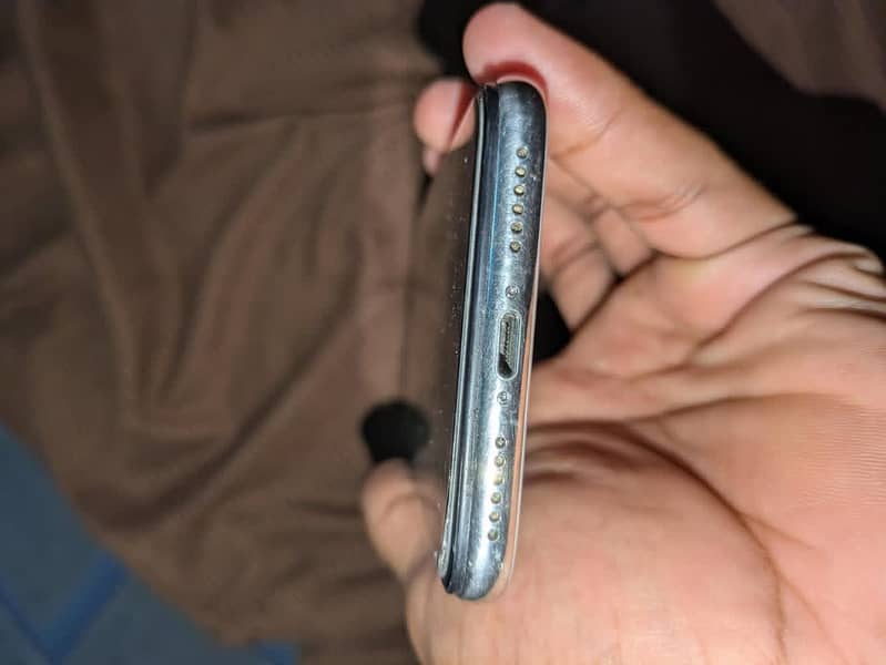 Apple iPhone XS 9
