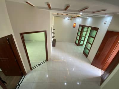 05 Marla House available For Rent ''D" Block