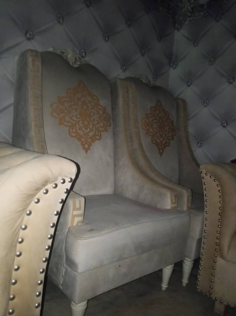 room chairs 1