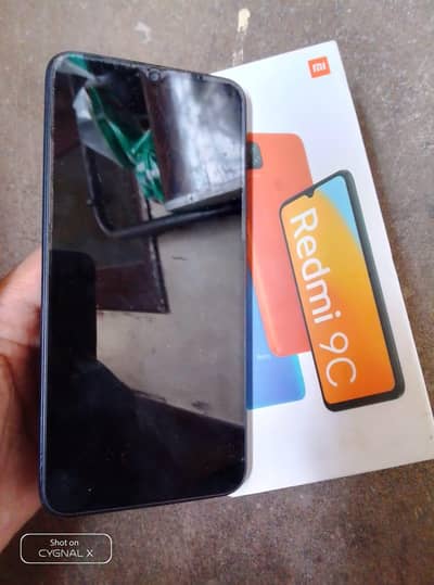 Xiaomi Redmi 9C box available