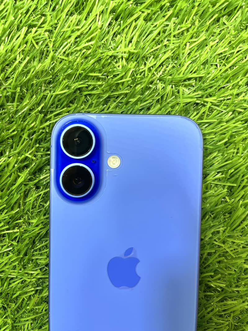 iPhone 16 2