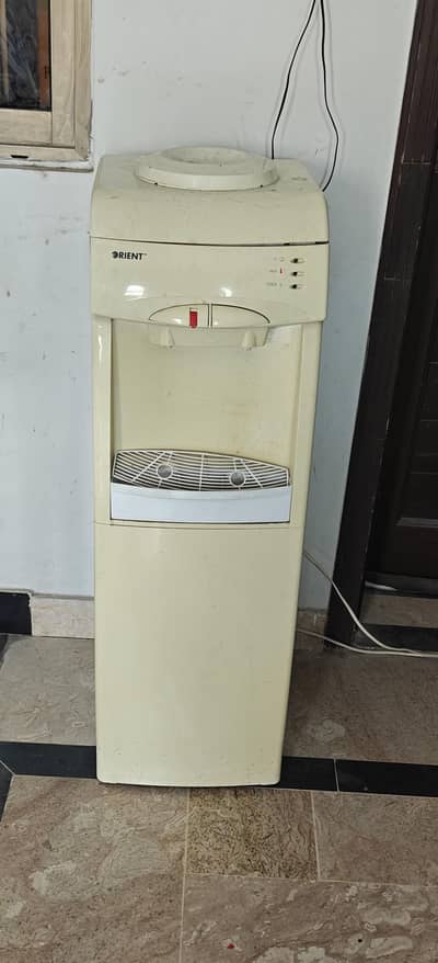 ORIENT water Dispenser with Refrigerator cabinet. used  (Needs Service