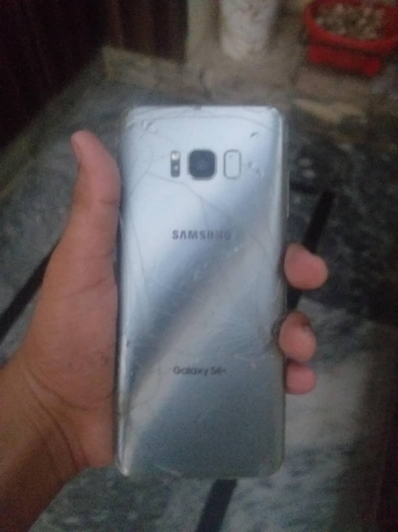 Samsung' s8 plus 0