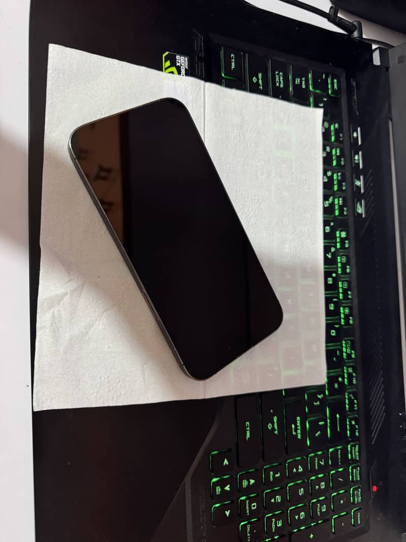 Apple iPhone 14 Pro Max 3